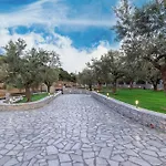 Elevi Aria Apartament *